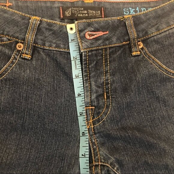 NWOT Volcom  Skinny Jean Regular Wash Boot Cut Ladies 7 - Picture 8 of 10